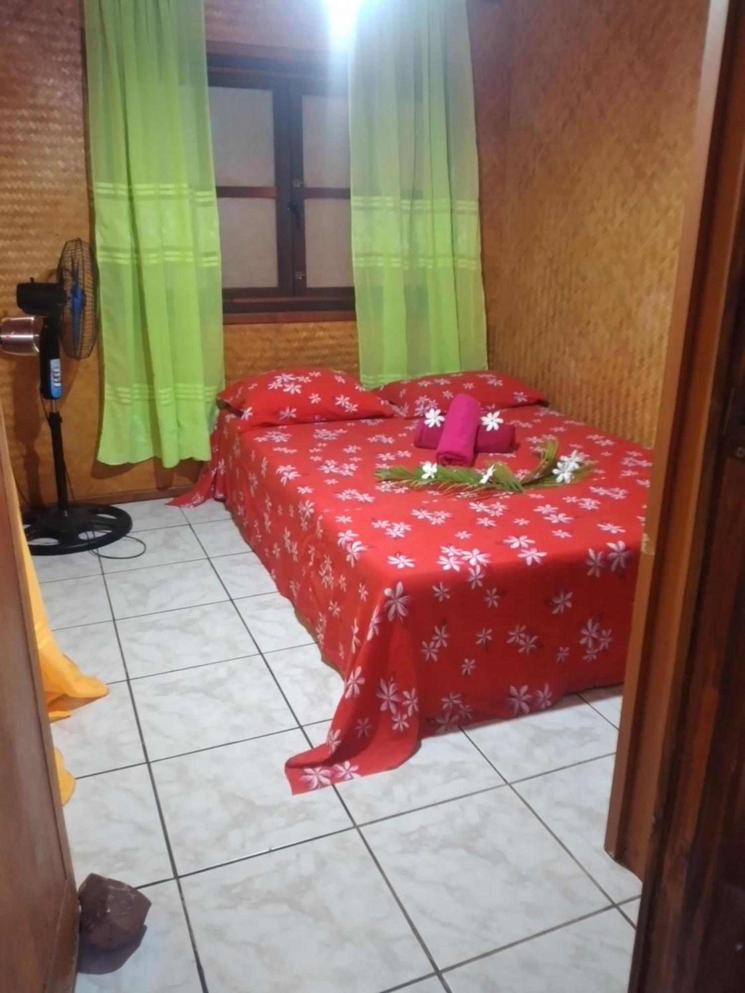 Bed and Breakfast Maupiti Authentique Te-Fare-Arii Esterno foto